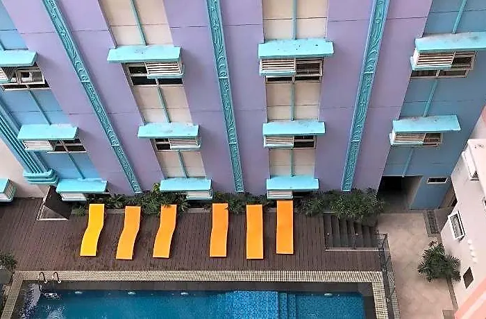 101 Newport Boulevard West Wing Pasay Hotel 4*